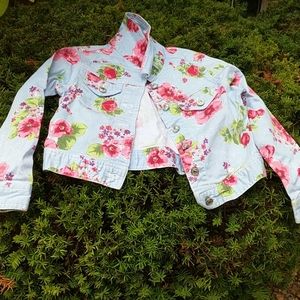 🎉 Host Pick 🎉 Girls 7/8 floral lightweight jean jacket